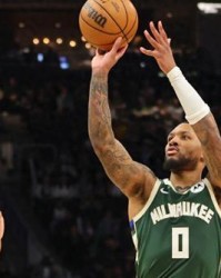 曝利拉德对今年休赛季在合适条件下与球队签约持开放态度